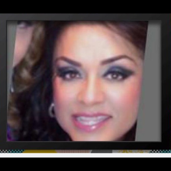 Meet your Posher, Theresa - Picture 1 of 1